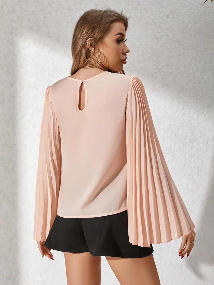 Ladies' Pleated Flare Sleeve Shirt