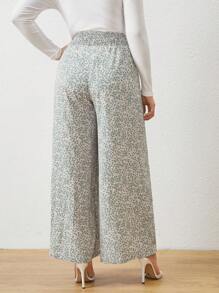 SHEIN LUNE Pantalones de pierna ancha con estampado floral pequeño para tallas grandes - Albaricoque - Ver 2