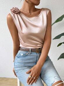 Chiquease 女式無袖襯衫,配有3d花卉裝飾 - 杏色 - 查看 1