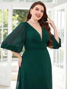 UNITHORSE Plus Size Deep V Neck Long Sleeve Pleated Chiffon Formal Dress - Dark Green - View 8