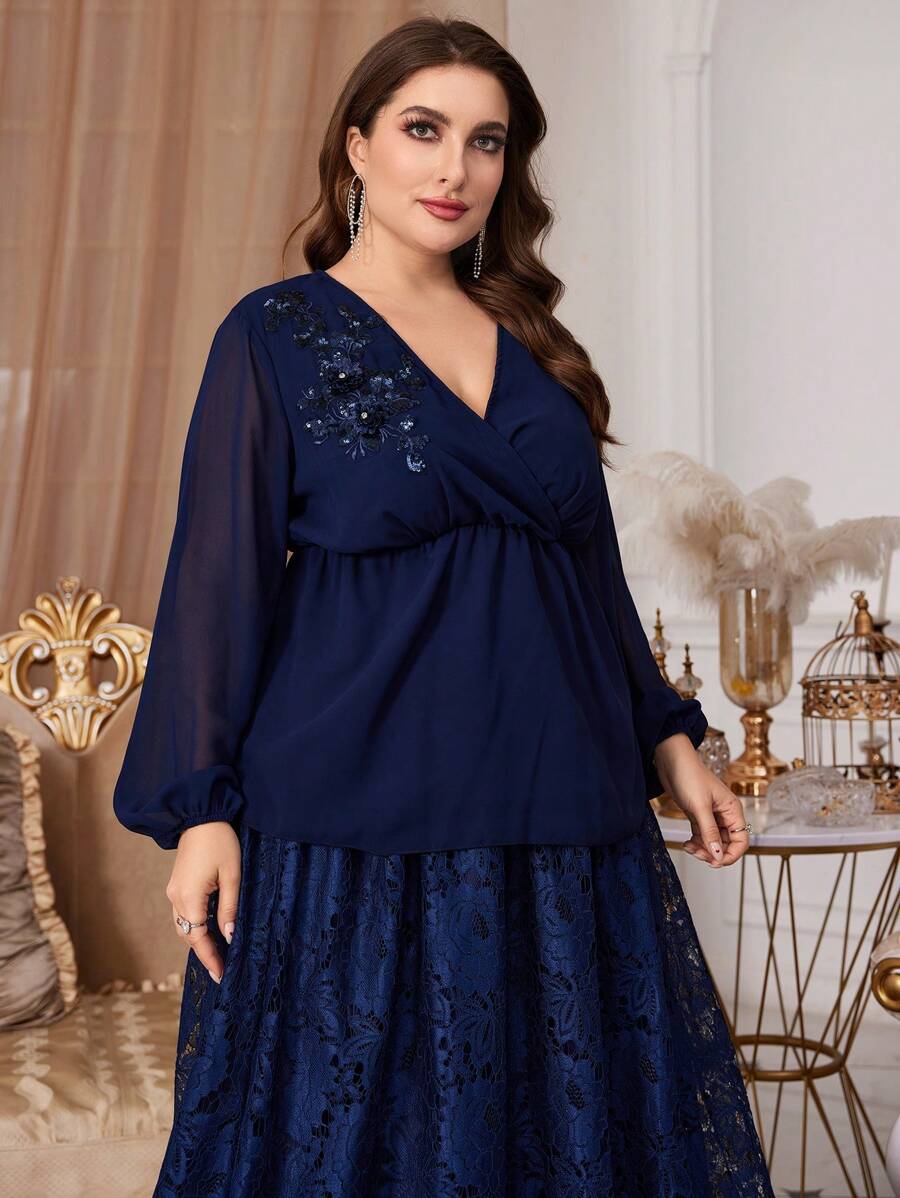 Modelyn Kích thước lớn Lưới thêu Cổ chữ V Áo sơ mi - Màu xanh hải quân - Xem 1