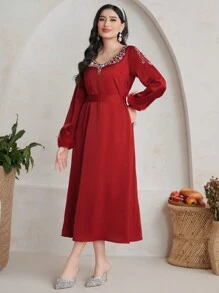 Modelyn 勃艮第红色 1 件女士毛绒袖口连衣裙，带水钻装饰，不含项链，长款晚礼服 - 酒紅色 - 查看 4