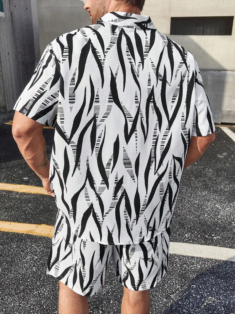 Men's Plus Size Printed Casual Short Sleeve Shirt And Shorts Set