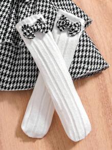 SHEIN Young Girl Comfortable & Simple & Elegant Ribbed Round-Neck Top And Overall Houndstooth Skirt Two-Piece Set For Summer - White - View 6