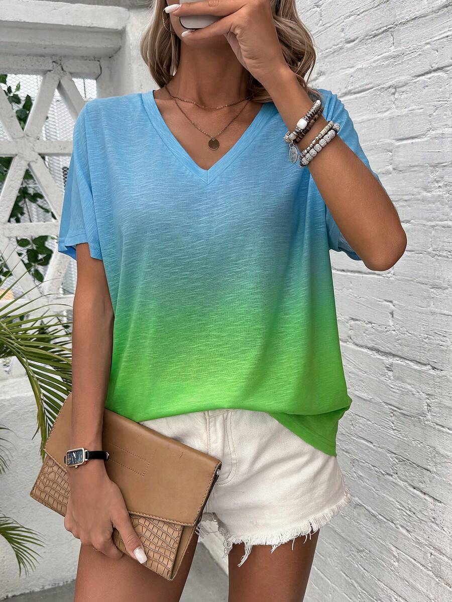 SHEIN LUNE Women's Gradient Printed V-Neck T-Shirt - Multicolor - View 1