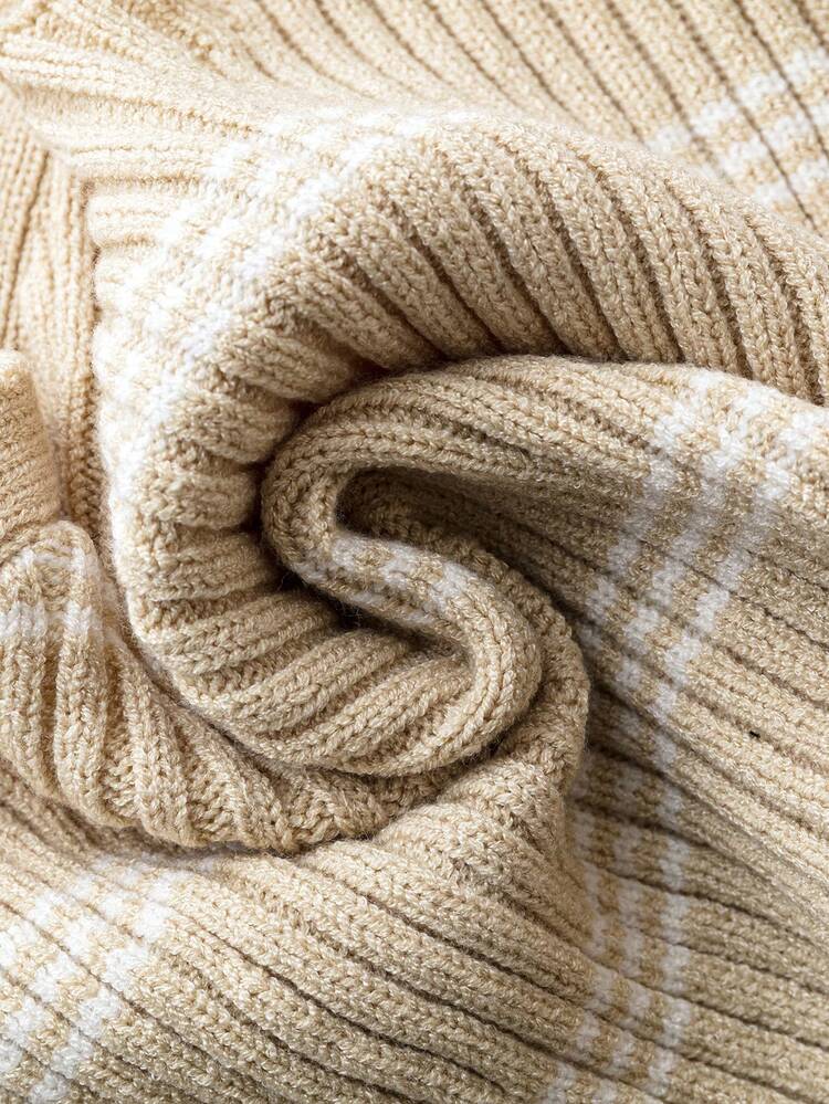 Plus Size Women's Striped Back Tie Sleeveless Knit Top