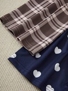 少女4入組簡約時尚的心臟、睫毛印花、月亮和英文字母印花t恤與棕色格紋褲子組合,適用於家居穿著 - 白色 - 查看 5