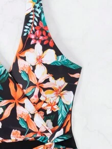 SHEIN Swim Summer Floral Patchwork Print One-Piece Swimsuit With V-Neck