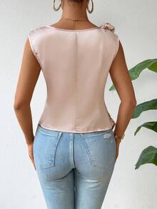 Chiquease 女式無袖襯衫,配有3d花卉裝飾 - 杏色 - 查看 2