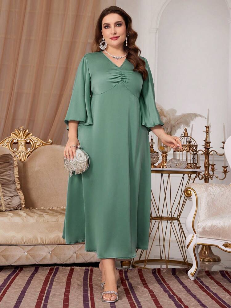 Plus Size Women's Fashionable Bell Sleeve Dress Long Evening Dresses