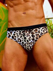 Manfinity Men's Summer Beach Leopard Print Triangle Swim Trunks, Reversible - Multicolor - View 6