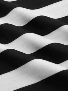 EGENSIO Men Striped Round Neck Urban Short Sleeve T-Shirt, Boyfriend Gift - Black and White - View 4