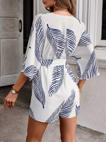 SHEIN LUNE 樹葉印花交疊領蝙蝠袖腰帶連身褲 - 白色 - 查看 2