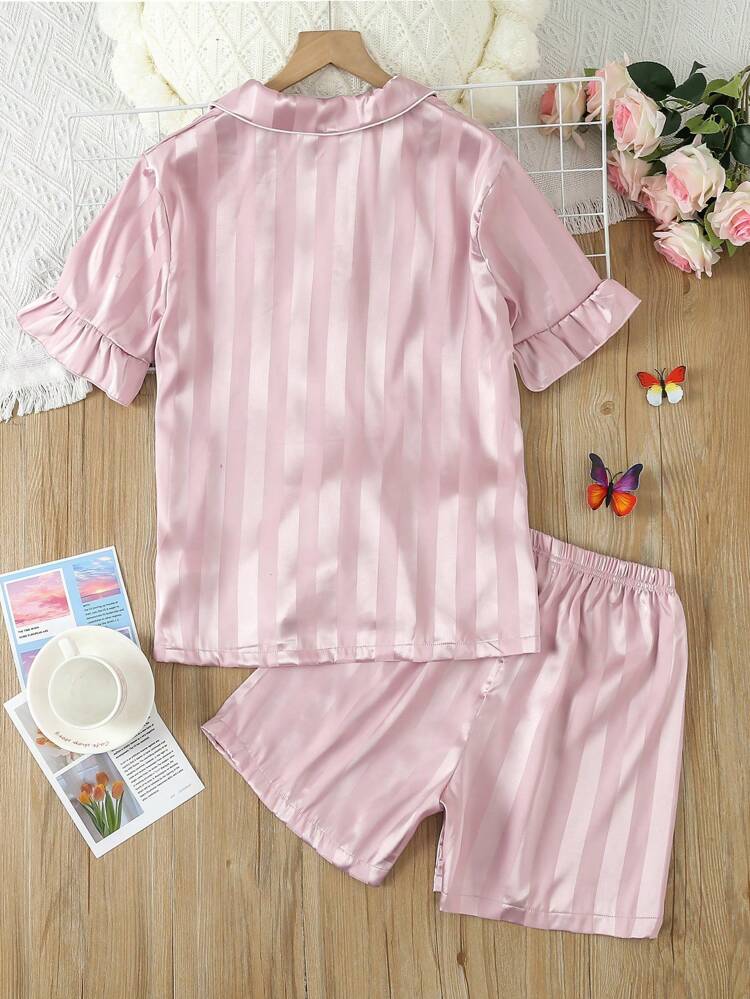 Teen Girls' Simple Striped Short Sleeve & Shorts Set Made Of Satin Fabric For Home Wear