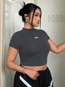 SHEIN ICON ملابس علوية محصورة ضيقة ومزخرفة بحروف كبيرة المقاس للمرأة، لفصل الصيف - أزرق بحري - مشاهدة 4