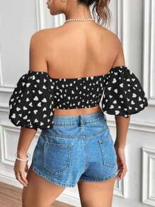 SHEIN Qutie Top corto de hombros descubiertos para mujer con estampado de corazones - Negro - Ver 2