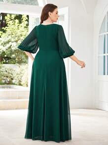 UNITHORSE Plus Size Deep V Neck Long Sleeve Pleated Chiffon Formal Dress - Dark Green - View 3