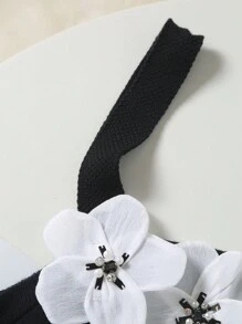 Flirla Plus-größe 3d-blumen Ärmelloses Strick Top