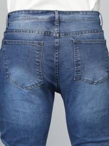 Manfinity LEGND Men's Plus Size Distressed Washed Jeans - Medium Wash - View 3