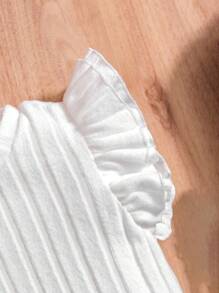 SHEIN Young Girl Comfortable & Simple & Elegant Ribbed Round-Neck Top And Overall Houndstooth Skirt Two-Piece Set For Summer - White - View 3