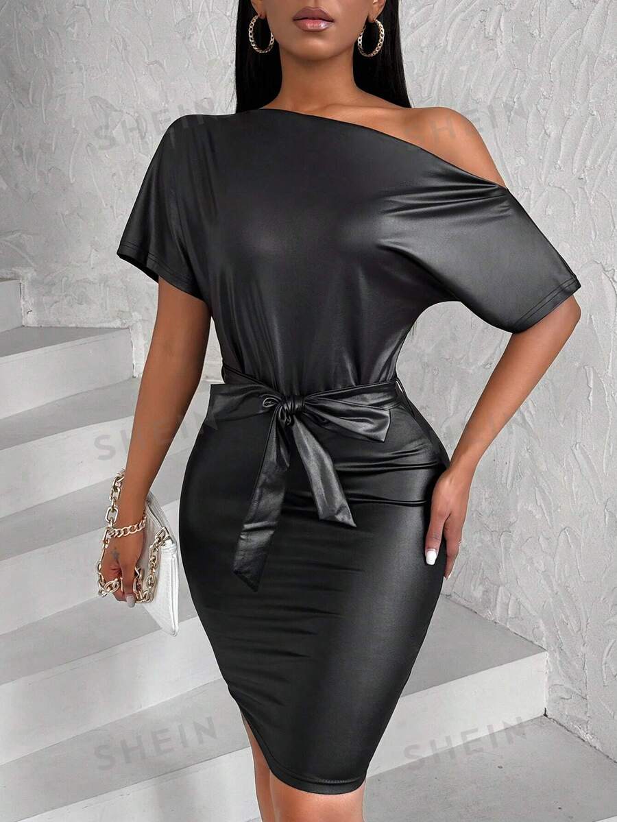 Zolique Vestido De Mujer Con Hombro Oblicuo Y Cinturón En La Cintura - Negro - Ver 1
