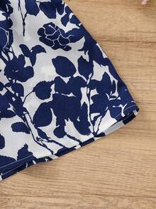 SHEIN 適用於春/夏季節的tween女孩休閒針織方領短袖上衣和印花短褲套裝 - 彩色 - 查看 4