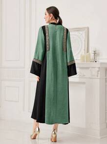 Al Najma 女式立领拼接腰带喇叭袖阿巴雅连衣裙，带有编织细节，端庄大方 - 彩色 - 查看 2