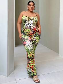 SHEIN SXY Kích thước lớn Của phụ nữ Nhiệt đới Mẫu thực vật & In hoa Báo Thon gọn Dây đeo Mì Ý  Bùng nổ Áo liền quần - Nhiều màu - Xem 4