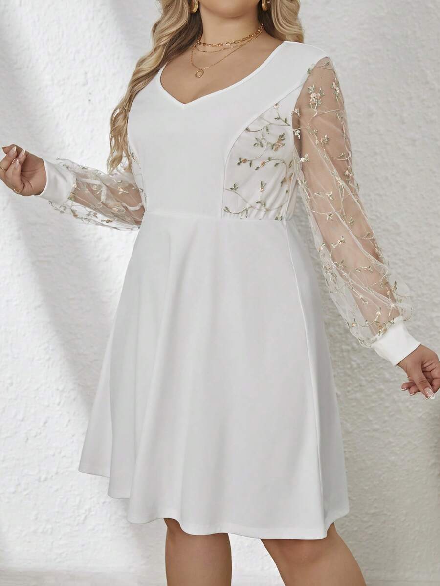 SHEIN Clasi 大尺碼女士花卉刺繡網紗長袖連衣裙 - 白色 - 查看 1