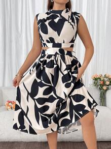 Breezaya 大尺碼女款立領植物印花側腰鏤空長洋裝 - 彩色 - 查看 4