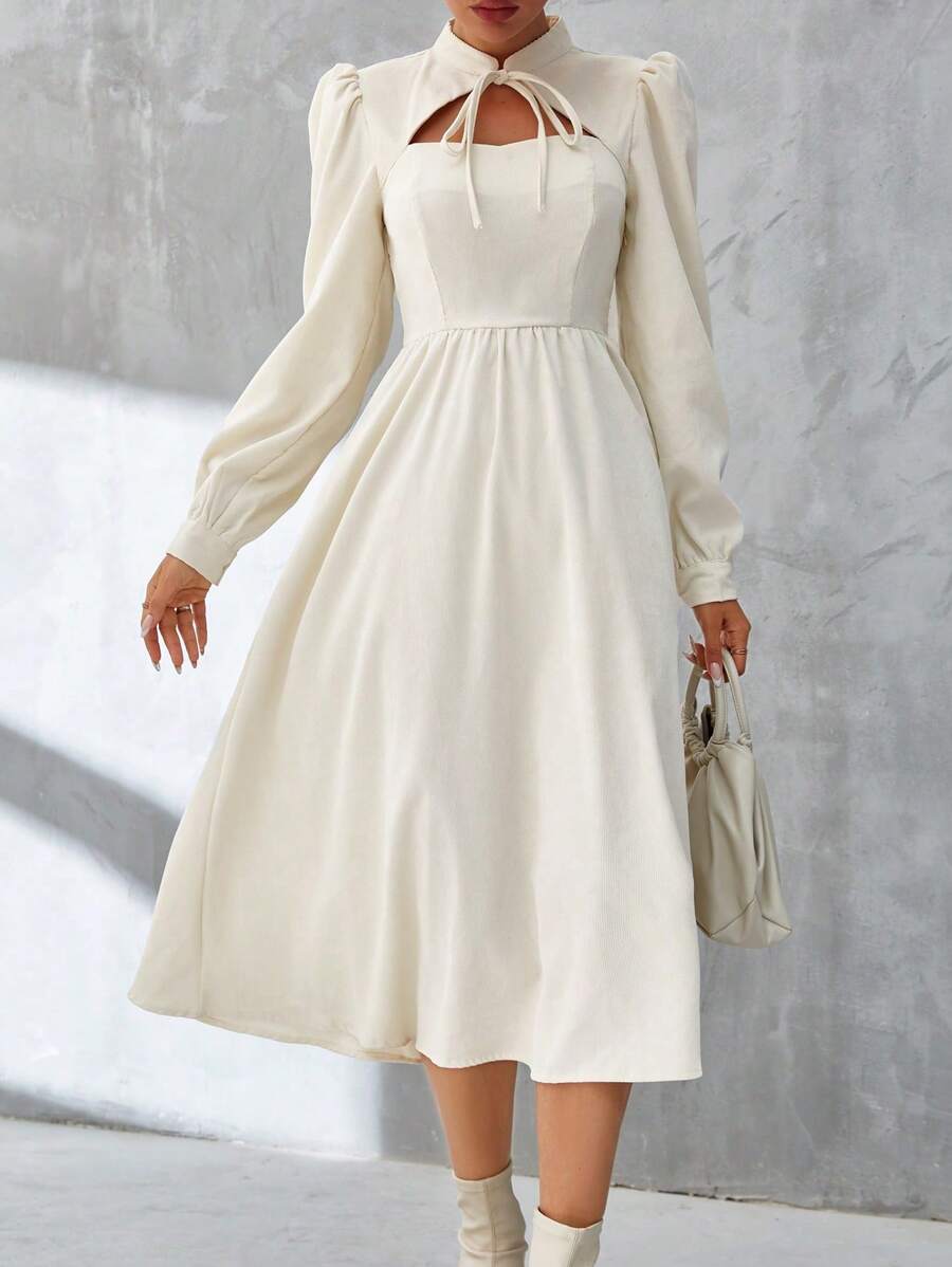 Celure Frauen Große Größen Einfarbig Romantisches, langärmliges, Cut Out Kleid