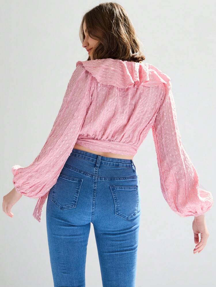 Textured Romantic Pink Top With Ruffle Trim And Decorative Edge, For Date, Spring