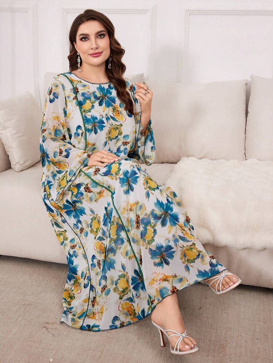 Al Najma 帶有花卉印花和鐘形袖的大碼阿拉伯服裝 - 彩色 - 查看 1