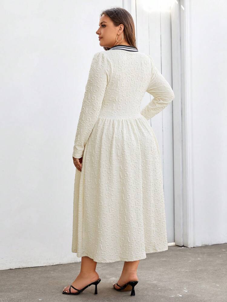 Plus-Size Color Block Collar & Patch Embellished Jacquard Dress