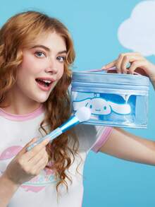 HELLO KITTY AND FRIENDS | SHEIN 卡通圖案印花半透明便攜化妝包 - 淺藍色 - 查看 8