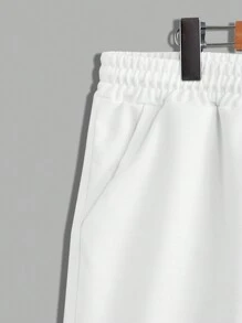 Manfinity Hypemode 男士加大尺碼束腰短褲,帶斜口袋 - 彩色 - 查看 3