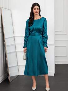 Modelyn Vestido Longo de Festa Elegante de Manga Longa com Decote Redondo Plissado e Cor Única para Mulheres