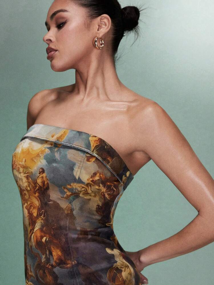 Figure Graphic Tube Denim Dress