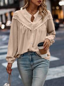 SHEIN LUNE 花边蕾丝嵌件灯笼袖衬衫、长袖上衣 - 杏色 - 查看 4