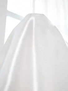 SHEIN Privé 婚禮日記大尺碼女式細肩帶緞面迷你連身裙 - 白色 - 查看 7