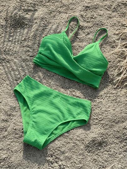 SHEIN Tween Girl Vacation Leisure Spring/Summer Knitted Solid Color Strap Bikini Set Summer Beach