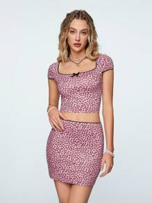 SHEIN Qutie Leopard Print Bow-Knot Front Short Top And Skirt Two Pieces Set - Pink - View 1