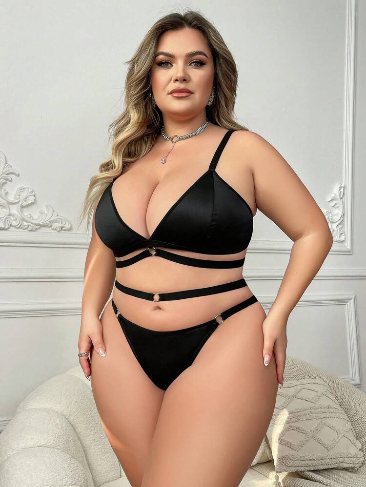 Plus Size Circular Cut-Out Sexy Lingerie Set