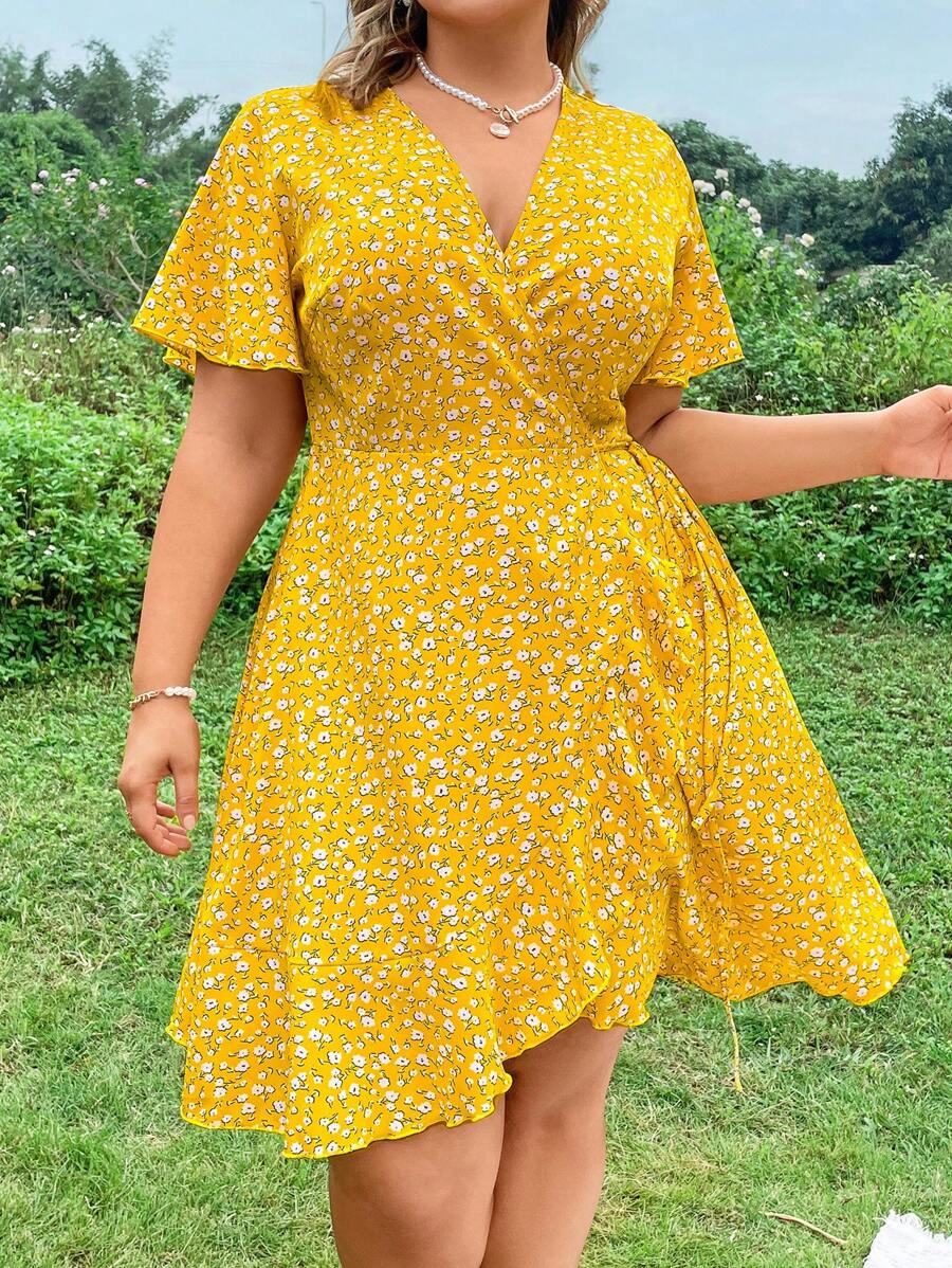 Sunnyshic 大码波西米亚风花卉印花侧系带连衣裙，适合夏季