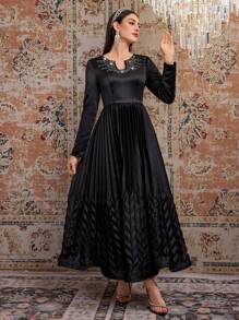 Modelyn Đầm dạ hội dài xếp ly cổ xẻ đính đá trang trí cho nữ - màu đen - Xem 8