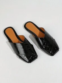 Fall/Winter Summer Color-Block Fashionable Breathable Slip-Resistant Round Toe Flat Shoes For Women, Outdoor,Mule - Black - View 5