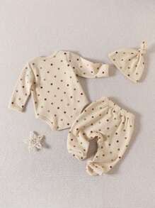 Baby Girl Heart Print Bodysuit & Footed Sleep Pants