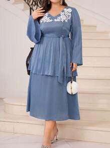 Modelyn Plus Size V-Neck Bell Sleeve Dress Long Evening Dresses - Blue - View 6