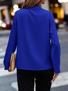 SHEIN Clasi Blusa unicolor con detalle de botones - azul real - Ver 2