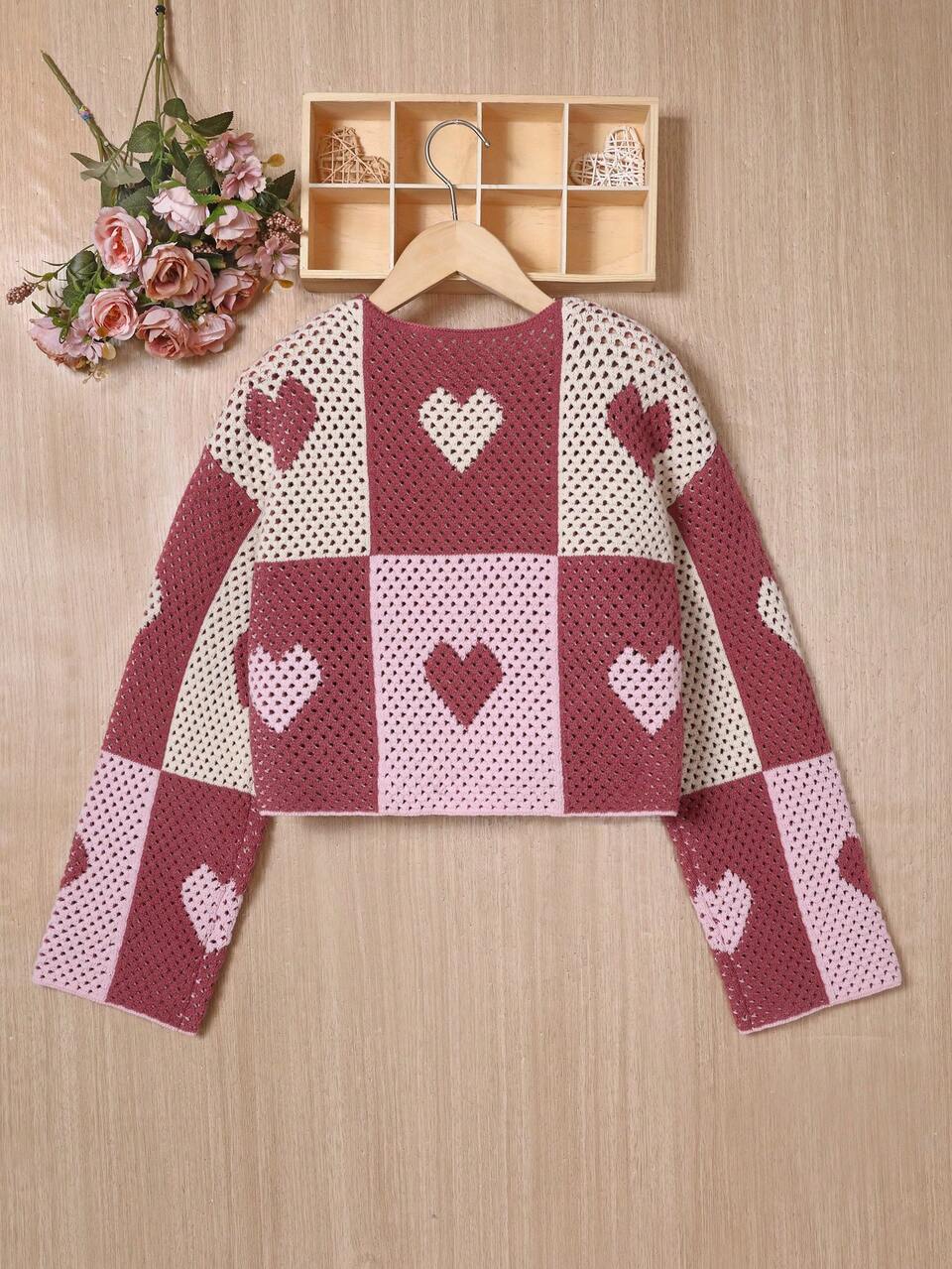Teen Girl's Cardigan With Heart Pattern